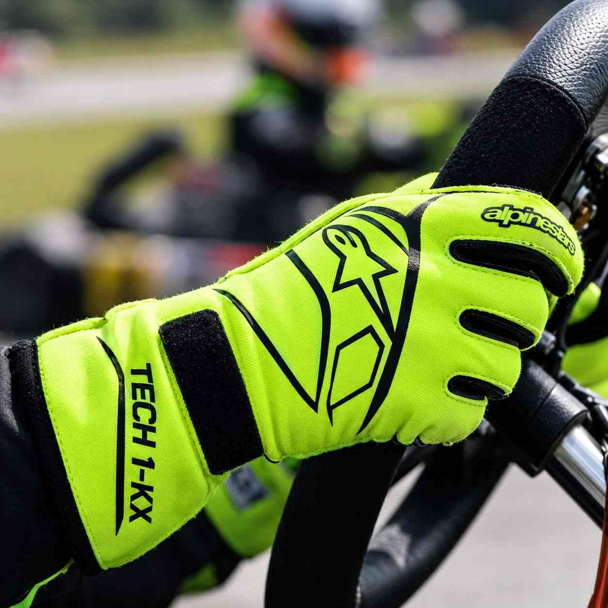 Karting gloves